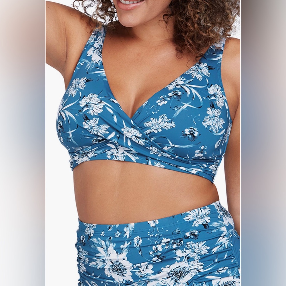 Artesands Delacroix Cross Front Floral Bikini Top NWT